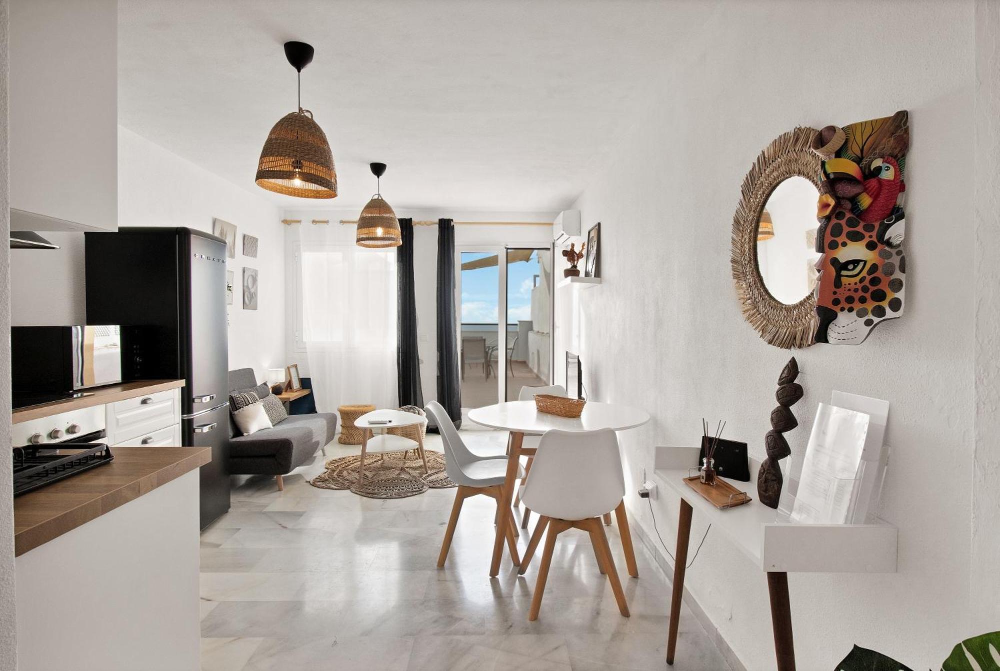 Duplex Estilo Boho Con Increible Terraza Y Vistas Al Mar En Estepona - Las Abejeras 609 Apartment Ngoại thất bức ảnh