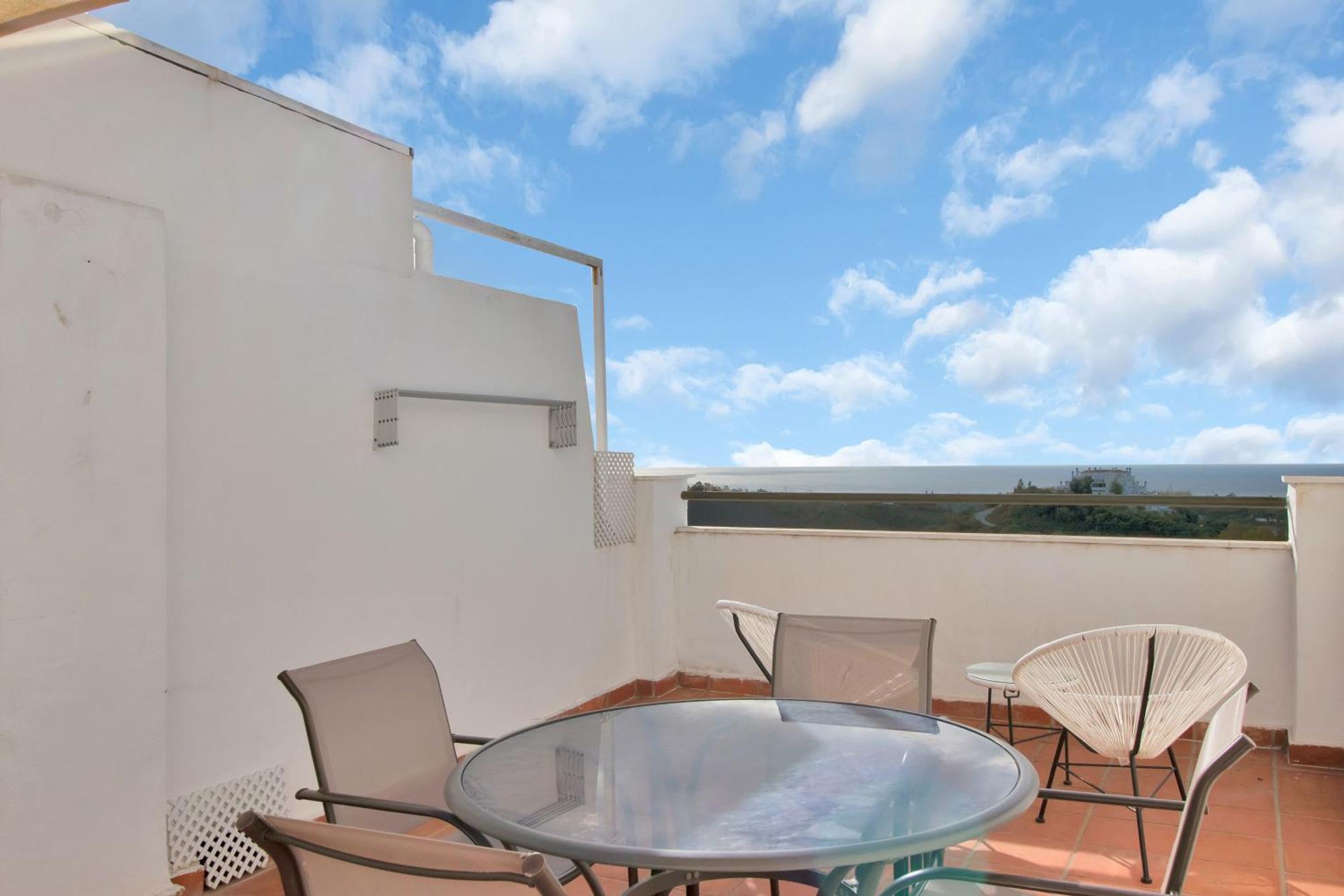 Duplex Estilo Boho Con Increible Terraza Y Vistas Al Mar En Estepona - Las Abejeras 609 Apartment Ngoại thất bức ảnh